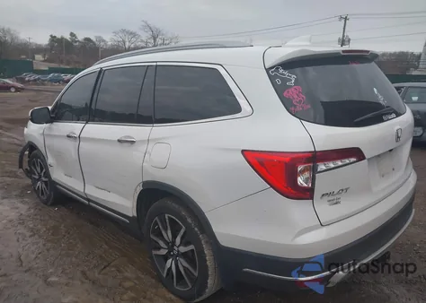 2022 Honda Pilot 2Wd Touring 8 Passenger z USA, uszkodzony, nr VIN 5FNYF5H97NB005478